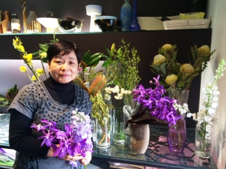 「きょうは花があまりなくて」。取材前日に日本から戻ったばかりの勢津子さん
